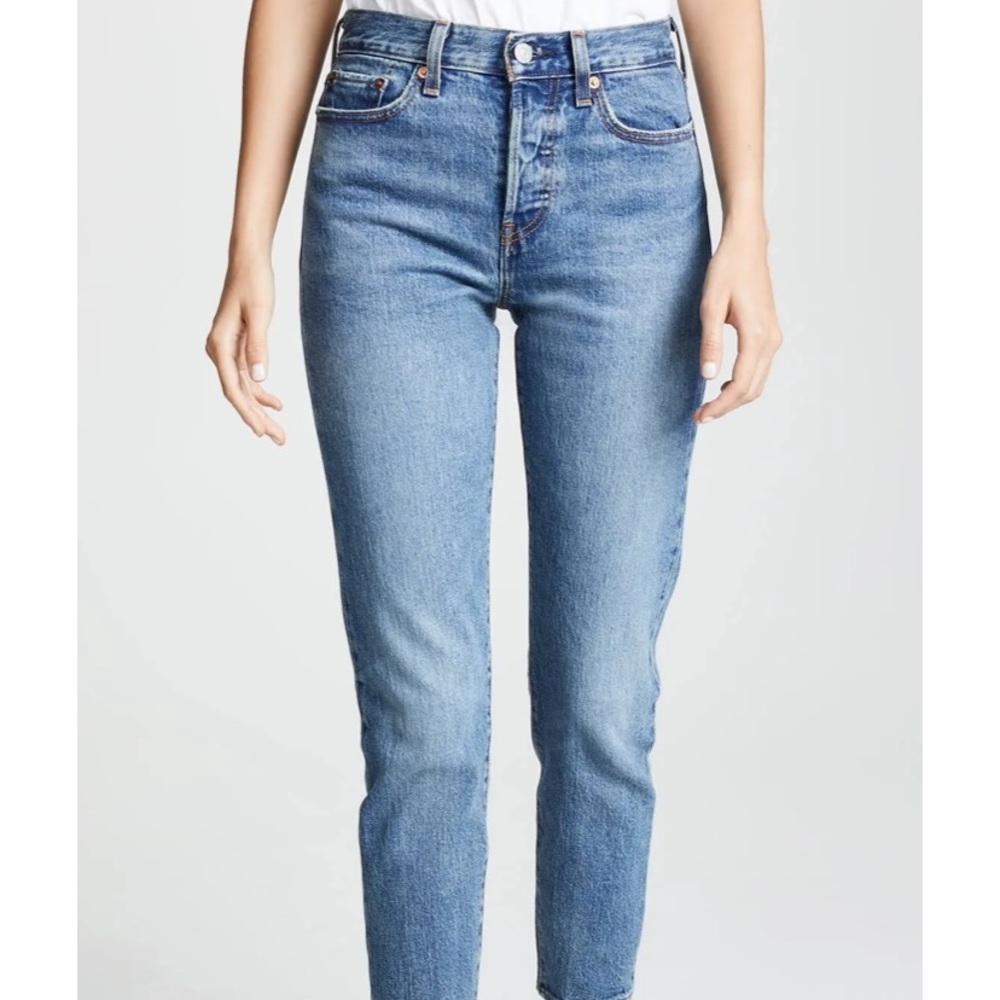 Levi’s wedgie straight jeans